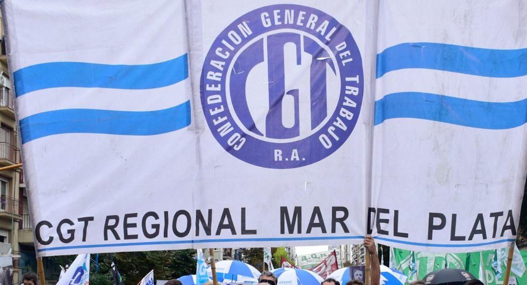 Comunicado de CGT: «Junto a AATRAC vamos a defender el Correo Argentino»
