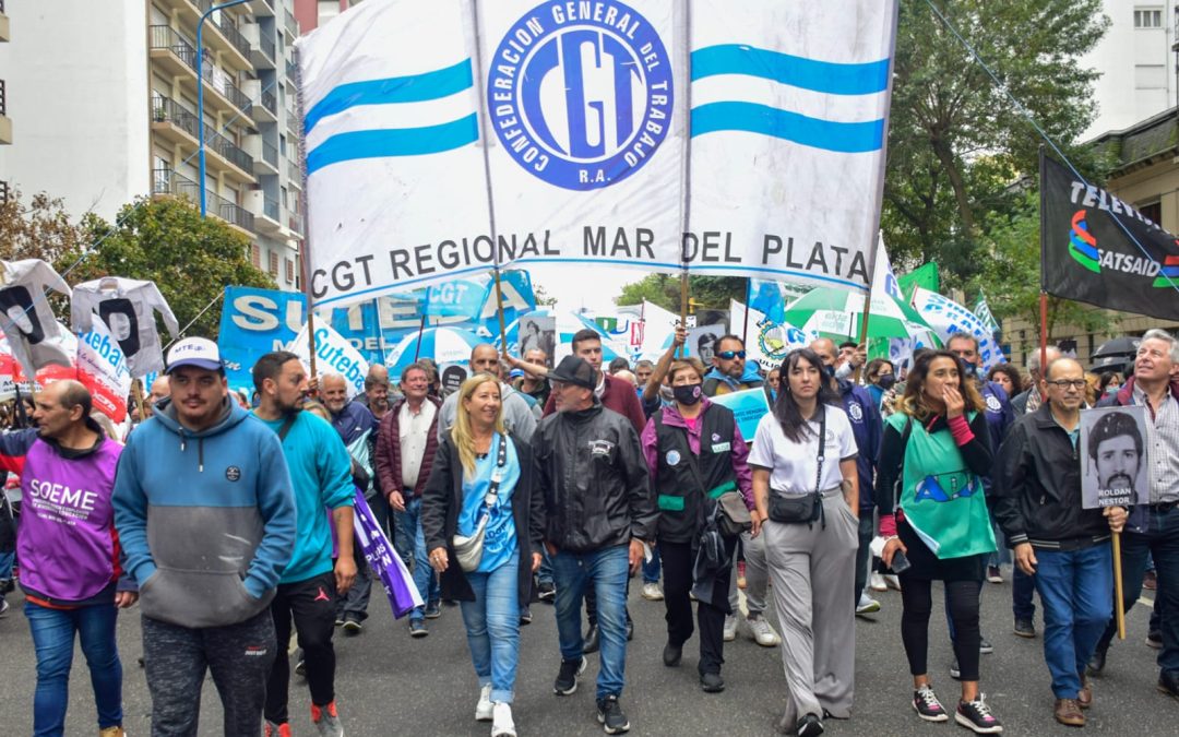Apoyo de la CGT a los trabajadores municipales: «La culpa es de Montenegro»