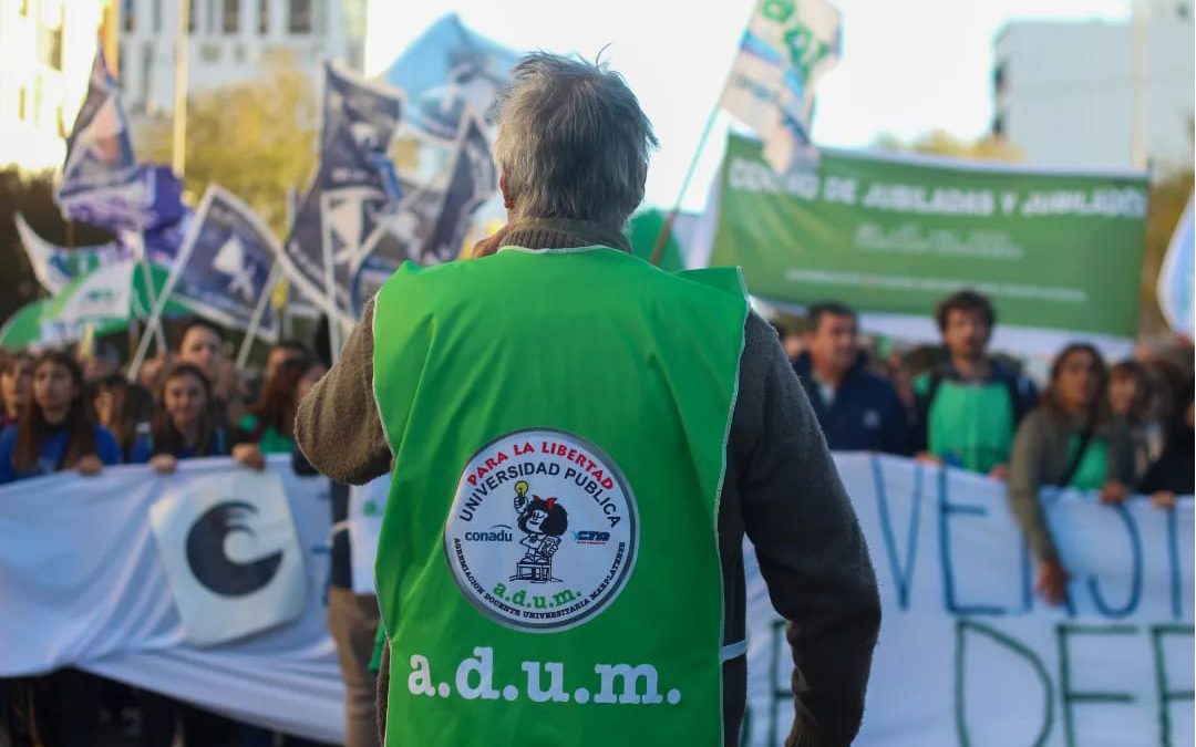 ADUM realizará una reunión para «analizar el conflicto salarial y ratificar el no inicio del segundo cuatrimestre»