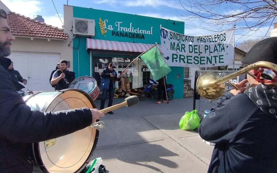 Movilización de STARPyH por «despido injustificado y negativa de indemnización» de un trabajador panadero