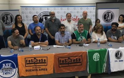 El Frente de Gremios Estatales decretó el «estado de alerta y movilización» tras un encuentro en la sede de UPCN