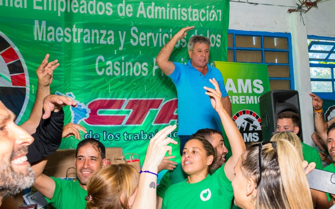 Con un importante marco de trabajadores de Casino y dirigentes gremiales, AMS celebró su tradicional asado de fin de año