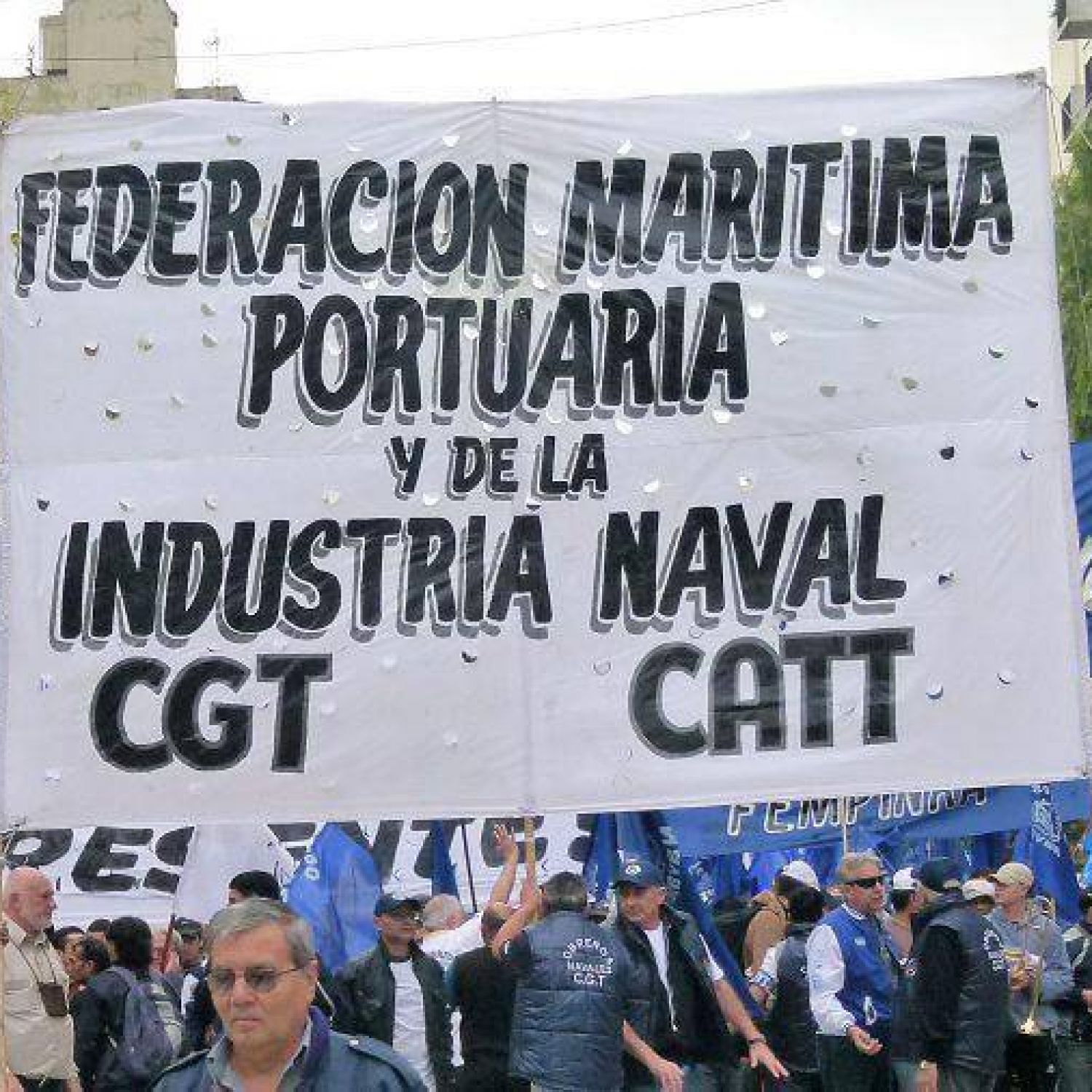 nota-1564998-fempinra-continua-tension-puerto-buenos-aires-905773